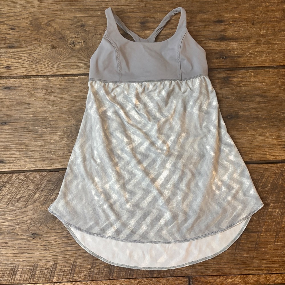 Lululemon Venus Tank Top Womens Racerback Grey White Blazer Fossil Built in‎ Bra